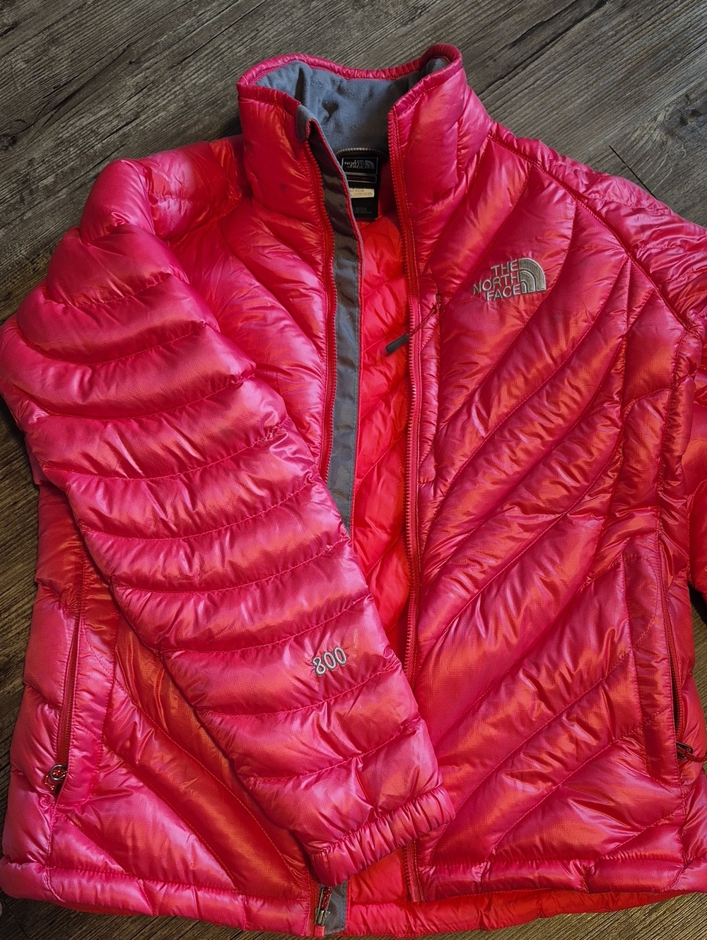 The North Face NWOT Women’s Pink 800 Down Jacket